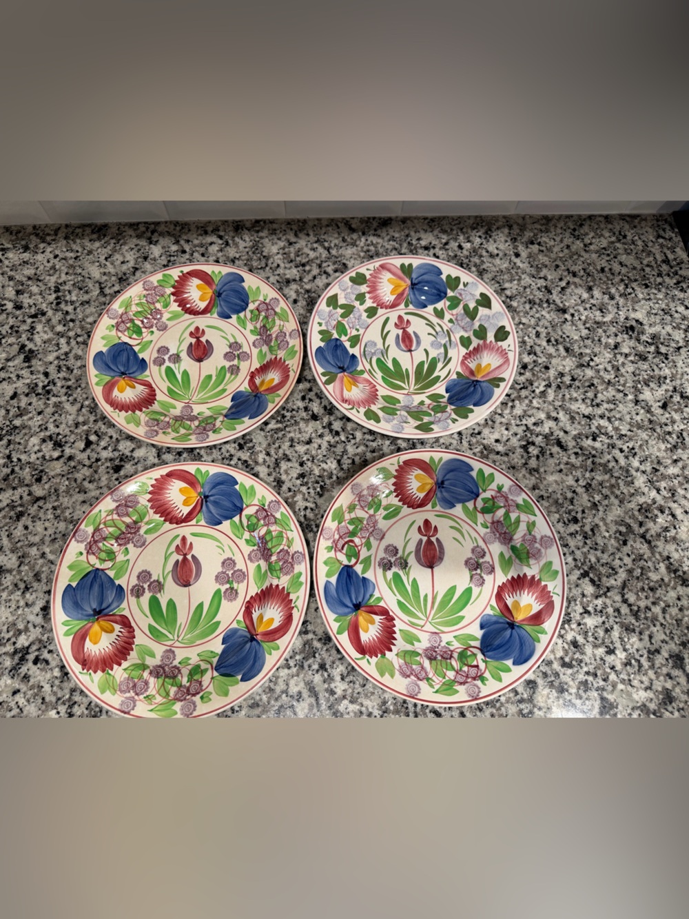 ANTIQUE Villeroy & Boch - Stick  Paint and Spongeware Plates